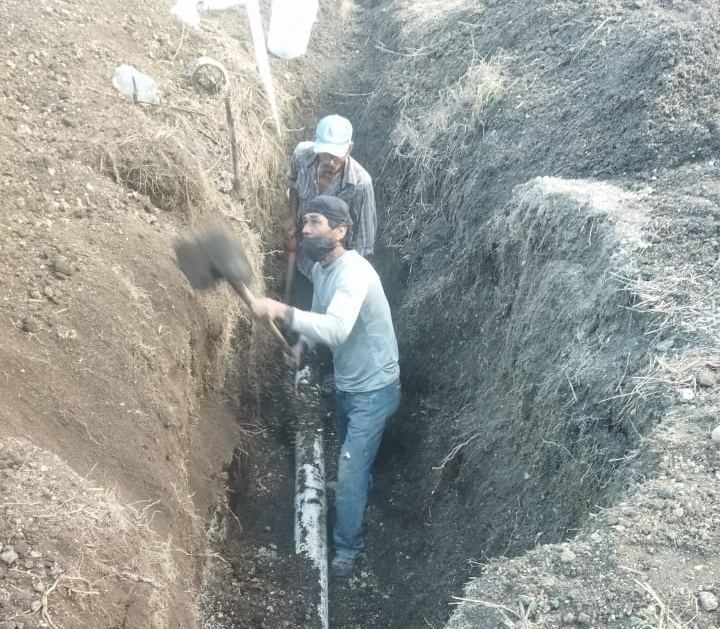 USFULL professionals making installations for the irrigation project in Jala